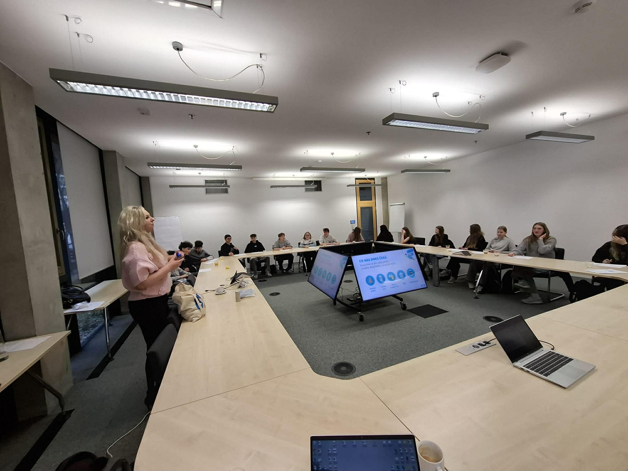 Návštěva ČSOB Praha – žáci VIII.A